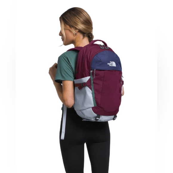 NEW! The North Face Recon fullsize backpack NWT - Picture 1 of 11